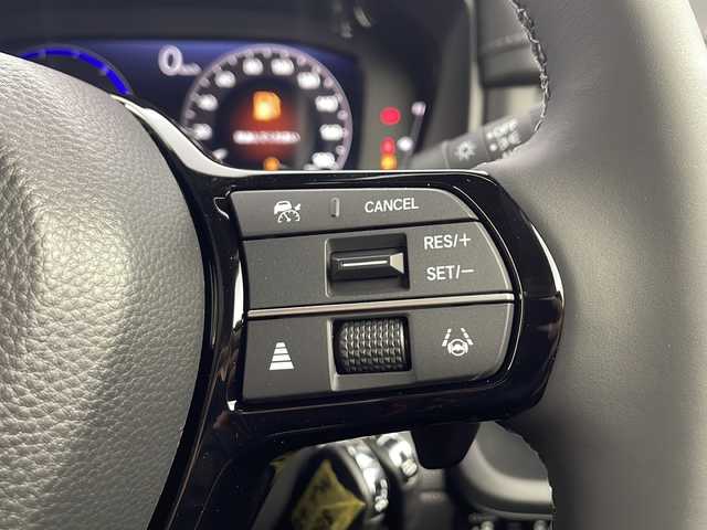 ホンダ ステップワゴン スパーダ eHEV 愛知県 2025(令7)年 0.1千km プラチナホワイトパール ・登録済未使用車/・純正11.4インチナビ/・Bluetooth/フルセグTV/CD/DVD/AppleCarPlay/・ハーフレザーシート/・D/Nシートヒーター/・パワーバックドア/・両側パワースライドドア/・2列目オットマン/・パドルシフト/・オートブレーキホールド/・オートLEDヘッドライト/・フォグライト/・スマートキー×２/・純正16インチアルミホイール/・サイド/カーテンエアバッグ/【ホンダセンシング】/・衝突軽減ブレーキ/・オートハイビーム/・誤発進抑制機能/・後方誤発進抑制機能/・路外逸脱警報機能/・アダプティブクルーズコントロール/・車線維持支援システム/・歩行者事故低減ステアリング^/・先行車発進お知らせ機能/・標識認識機能