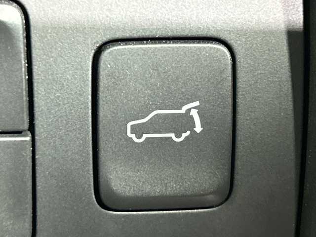 マツダ ＣＸ－５ XD エクスクルーシブモード 神奈川県 2019(令1)年 5.2万km マシーングレープレミアムM マツダコネクトナビゲーション/BOSEプレミアムサウンドシステム/ヘッドアップディスプレイ/パワーバックドア/フルセグ　CD DVD/Bluetooth　USB　AUX　/360度ビューカメラ/i-ACTIVSENSE/アドバンストスマートブレーキサポート/スマートブレーキサポート/AT誤発進抑制制御/マツダレーダークルーズコントロール/レーンキープアシストシステム/ブラインドスポットモニタリング/リアクロストラフィックアラート/アダブティブLEDヘッドランプ/交通標識認識システム/アイドリングストップ/革シート/前席パワーシート/運転席ポジションメモリー/前席/後席左右シートヒーター/革巻きステアリング/ステアリングヒーター/自動防眩ルームミラー/社外ETC/社外前方ドライブレコーダー/電動パーキングブレーキ/オートブレーキホールド/プッシュスタート/スマートキー/純正19インチアルミホイール/純正リアスポイラー