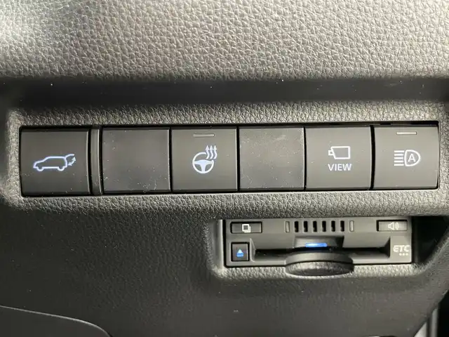 トヨタ ＲＡＶ４ G Zパッケージ 愛知県 2020(令2)年 2.6万km アティチュードブラックマイカ 純正９型ＤＡナビＴＶ　全方位カメラ　禁煙　デジタルインナーミラー　黒革　シートヒーター　ハンドルヒーター　パワーバックドア　ＢＳＭ　前後ドラレコ　衝突軽減　追従クルコン　ＬＥＤライト　格納メモリシート