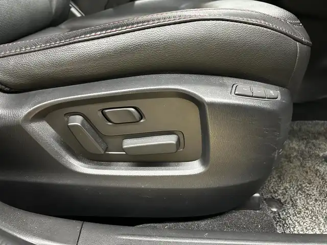 マツダ ＣＸ－５ XD スポーツアピアランス 道央・札幌 2024(令6)年 1万km ジェットブラックマイカ ・ワンオーナー/・4WD/・純正ナビ/フルセグTV/BT/・Android Auto/Apple CarPlay/・全方位カメラ/・サンルーフ/・ドライブレコーダー/・パワーバックドア/・ワイヤレス充電/・純正エンジンスターター/・車間維持制御/・速度標識警報/・車間認知支援システム/・車線逸脱警報システム/・ブラインドスポットモニタリング/・レーンキープアシスト/・衝突被害軽減ブレーキ/・パーキングセンサー/・アダプティブクルーズコントロール/・パドルシフト/・アイドリングストップ/・ステアリングヒーター/・LEDヘッドライト/・リヤフォグ/・BOSEスピーカー/・レザーシート/・前席パワーシート/・前席シートヒーター/ベンチレーション/・プッシュスタート/・スマートキー/・ドアバイザー/・電格ミラー/・夏タイヤ純正19インチAW積込