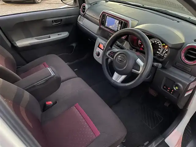 ダイハツ ブーン スタイル SAⅢ 島根県 2019(平31)年 2.1万km パールホワイトⅢ 登録時走行距離20640km/ワンオーナー/純正ナビ（Bluetooth・TV・CD・DVD・FM・AM）/前後コーナーセンサー/アイドリングストップ/衝突被害軽減システム/横滑り防止装置/スペアキー/オートハイビーム/プッシュスタート/バックカメラ/純正LEDヘッドライト/ETC/保証書/取扱説明書/禁煙車