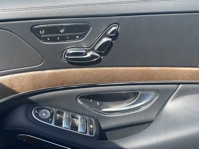 メルセデス・ベンツ Ｓ４００ ハイブリッド 京都府 2017(平29)年 4.6万km 黒 純正ナビ/(Bluetooth接続/フルセグTV)/全方位カメラ　/全席パワーシート　/レザーシート /シートヒーター　/自動駐車システム　/パーキングアシスト　/クルコン　/電動リアゲート　/前後コーナーセンサー /キセノンヘッドライト