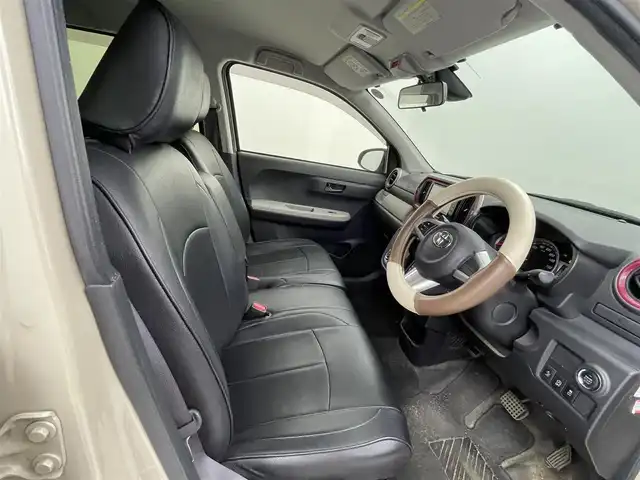 トヨタ パッソ モーダ　S 熊本県 2017(平29)年 6.3万km ブラックマイカメタリック/パウダリーベージュメタリック 2トーン 禁煙車　/社外ナビMDV-D5048TW（ＣＤ・ＤＶＤ・フルセグ・ＢＴ）/バックカメラ　/純正前方ドライブレコーダー　/ＥＴＣ　/後ろのみコーナーセンサー　/衝突軽減ブレーキ/アイドリングストップ/横滑り防止　/電動格納ミラー/オートライト　/ＬＥＤヘッドライト　/スマートキー/プッシュスタート/スペアキー1本