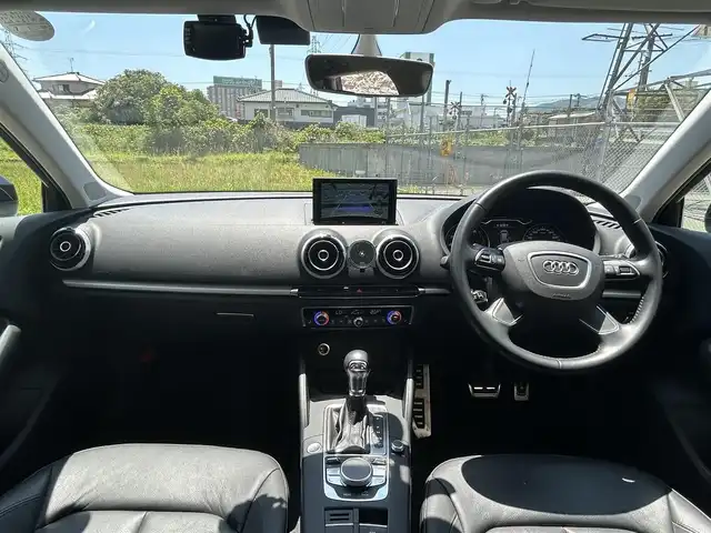 アウディ Ａ３ スポーツバック 1．4 TFSI 長崎県 2016(平28)年 3.1万km 黒 純正HDDナビ/(CD/DVD/BT/フルセグ)/バックカメラ/衝突軽減ブレーキ/コーナーセンサー/レーダークルーズ/ETC/パドルシフト/レザーシート/パワーシート /シートヒーター/ステアリングスイッチ/ドライブレコーダー