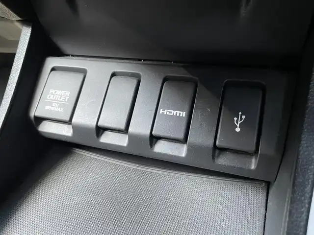 ホンダ ヴェゼル ハイブリッド RS ホンダセンシング 愛媛県 2018(平30)年 4.3万km ホワイトオーキッドパール 純正8インチナビ/AM/FM/CD/DVD/BT/フルセグTV　/ホンダセンシング　/バックカメラ　/アダプティブクルーズコントロール　/パドルシフト　/電動パーキングブレーキ　/純正フルエアロ　/ドラレコ/ETC/アルミペダル/アイドリングストップ/Ｄ/Ｎ席シートヒーター/革巻きステアリング/ハーフレザー/ＬＥＤヘッドライト/現状サマー(純正ＡＷ)(225/50/R18)