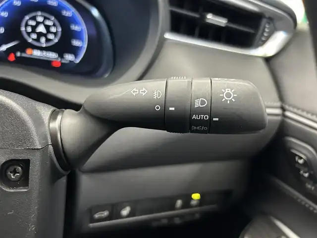 トヨタ ハリアー Z レザーパッケージ 鹿児島県 2024(令6)年 0.7万km プレシャスブラックパール 純正ディスプレイオーディオ　/バックカメラ　/トヨタセーフティセンス　/ブラインドスポットモニター　/モデリスタエアロ　/ＪＢＬサウンド　/Ｄ席シートメモリ　/革巻きステアリング　/ステアリングヒーター/ステアリングリモコン　/フロントフォグライト/電動格納ミラー