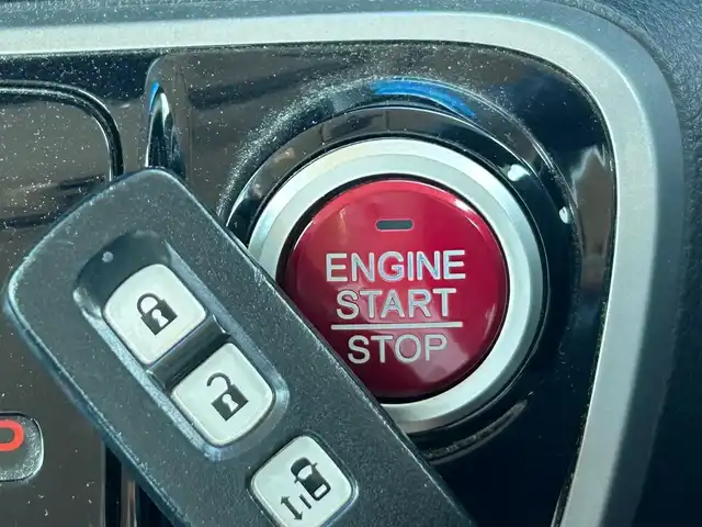 ホンダ Ｎ ＢＯＸ カスタム G Lパッケージ 宮城県 2013(平25)年 7.9万km プレミアムディープロッソパール 純正ナビ（VXM-128VS）/・CD/DVD/・Bluetooth/・ワンセグTV/バックカメラ/左側パワースライドドア/ステアリングスイッチ/HIDヘッドランプ/フォグランプ/オートライト/親水/ヒーテッドドアミラー＋フロントドア撥水ガラス/アイドリングストップシステム/電動格納ミラー/純正14インチAW/純正フロアマット/ドアバイザー/Wエアバッグ