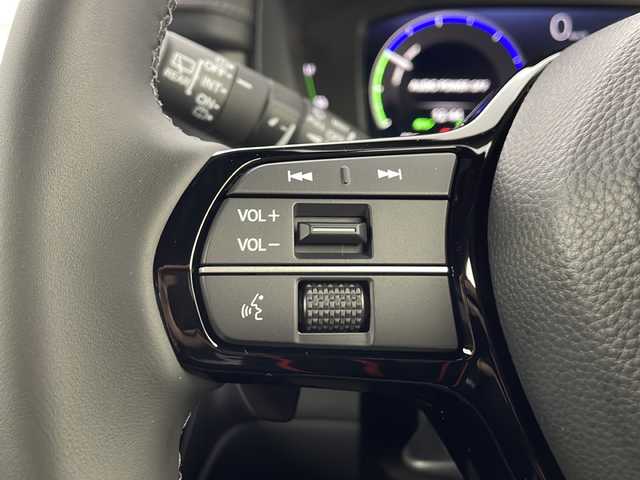 ホンダ ステップワゴン スパーダ eHEV 愛知県 2025(令7)年 0.1千km クリスタルブラックパール ・登録済未使用車/・純正11.4インチナビ/・Bluetooth/フルセグTV/CD/DVD/AppleCarPlay/・ハーフレザーシート/・D/Nシートヒーター/・パワーバックドア/・両側パワースライドドア/・2列目オットマン/・パドルシフト/・オートブレーキホールド/・オートLEDヘッドライト/・フォグライト/・スマートキー×２/・純正16インチアルミホイール/・サイド/カーテンエアバッグ/【ホンダセンシング】/・衝突軽減ブレーキ/・オートハイビーム/・誤発進抑制機能/・後方誤発進抑制機能/・路外逸脱警報機能/・アダプティブクルーズコントロール/・車線維持支援システム/・歩行者事故低減ステアリング^/・先行車発進お知らせ機能/・標識認識機能