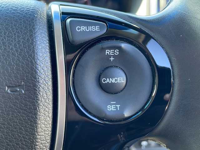 ホンダ オデッセイ アブソルート 岩手県 2014(平26)年 7.9万km クリスタルブラックパール 純正8インチナビ・地デジTV・バックカメラ/社外フリップダウンモニター/両側パワースライドドア/ビルトインETC/スマートキー/プッシュスタート/クルーズコントロール/ハーフレザーシート/純正ホイル・スタッドレスタイヤ積み込み/LEDヘッドライト/純正フロアマット