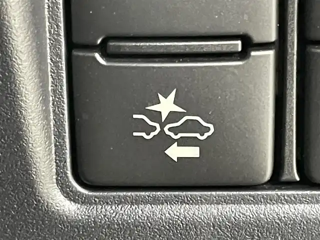 トヨタ ノア Si ダブルバイビーⅡ 岡山県 2020(令2)年 3.7万km ホワイトパールクリスタルシャイン 純正１０インチナビ(NSZN-Z68T)/(CD/DVD/フルセグ/BT/USB)/バックカメラ/両側電動スライドドア/ドライブレコーダー/ビルトインＥＴＣ/クルーズコントロール/衝突軽減ブレーキ/コーナーセンサー（前/後）/レーンキープアシスト/ＬＥＤヘッドライト/オートハイビーム/フォグランプ/ハーフレザーシート/スマートキー×2/取扱説明書/ナビ取扱説明書