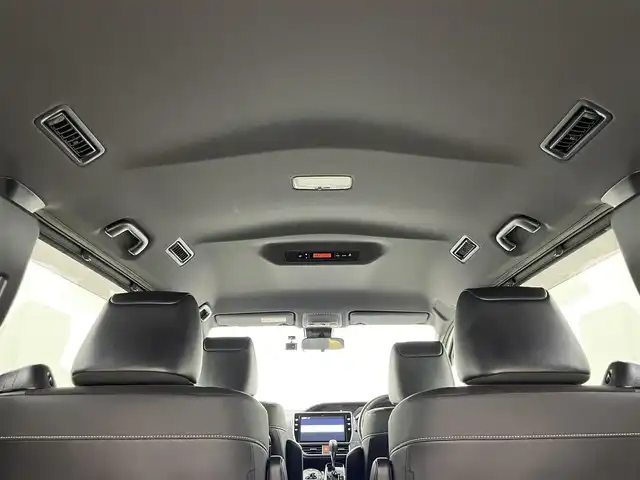 トヨタ ノア Si ダブルバイビーⅡ 岡山県 2020(令2)年 3.7万km ホワイトパールクリスタルシャイン 純正１０インチナビ(NSZN-Z68T)/(CD/DVD/フルセグ/BT/USB)/バックカメラ/両側電動スライドドア/ドライブレコーダー/ビルトインＥＴＣ/クルーズコントロール/衝突軽減ブレーキ/コーナーセンサー（前/後）/レーンキープアシスト/ＬＥＤヘッドライト/オートハイビーム/フォグランプ/ハーフレザーシート/スマートキー×2/取扱説明書/ナビ取扱説明書