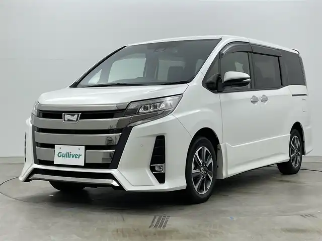 トヨタ ノア Si ダブルバイビーⅡ 岡山県 2020(令2)年 3.7万km ホワイトパールクリスタルシャイン 純正１０インチナビ(NSZN-Z68T)/(CD/DVD/フルセグ/BT/USB)/バックカメラ/両側電動スライドドア/ドライブレコーダー/ビルトインＥＴＣ/クルーズコントロール/衝突軽減ブレーキ/コーナーセンサー（前/後）/レーンキープアシスト/ＬＥＤヘッドライト/オートハイビーム/フォグランプ/ハーフレザーシート/スマートキー×2/取扱説明書/ナビ取扱説明書