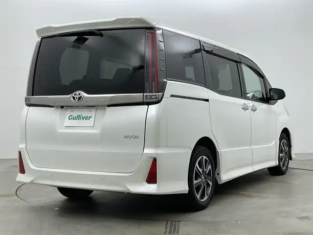 トヨタ ノア Si ダブルバイビーⅡ 岡山県 2020(令2)年 3.7万km ホワイトパールクリスタルシャイン 純正１０インチナビ(NSZN-Z68T)/(CD/DVD/フルセグ/BT/USB)/バックカメラ/両側電動スライドドア/ドライブレコーダー/ビルトインＥＴＣ/クルーズコントロール/衝突軽減ブレーキ/コーナーセンサー（前/後）/レーンキープアシスト/ＬＥＤヘッドライト/オートハイビーム/フォグランプ/ハーフレザーシート/スマートキー×2/取扱説明書/ナビ取扱説明書