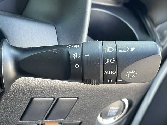 トヨタ アルファード S Cパッケージ 青森県 2021(令3)年 7万km ホワイトパールクリスタルシャイン ・4WD/・本革シート/・純正メーカーOPナビ/・フルセグ/Bluetooth/・バックカメラ/・フリップダウンモニター/・両側パワースライドドア/・衝突軽減ブレーキ/・レーンキープアシスト/・レーダークルーズコントロール/・横滑り抑制装置/・シートヒーター/・ステアリングヒーター/・オートマチックハイビーム/・オートライト/・プッシュスタート/・スマートキー/・USB端子/・LEDヘッドライト/・LEDフォグランプ/・純正フロアマット/・ETC/・純正18AW/・保証書・取説あり