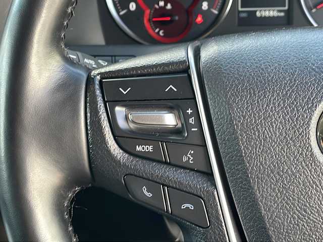 トヨタ アルファード S Cパッケージ 青森県 2021(令3)年 7万km ホワイトパールクリスタルシャイン ・4WD/・本革シート/・純正メーカーOPナビ/・フルセグ/Bluetooth/・バックカメラ/・フリップダウンモニター/・両側パワースライドドア/・衝突軽減ブレーキ/・レーンキープアシスト/・レーダークルーズコントロール/・横滑り抑制装置/・シートヒーター/・ステアリングヒーター/・オートマチックハイビーム/・オートライト/・プッシュスタート/・スマートキー/・USB端子/・LEDヘッドライト/・LEDフォグランプ/・純正フロアマット/・ETC/・純正18AW/・保証書・取説あり