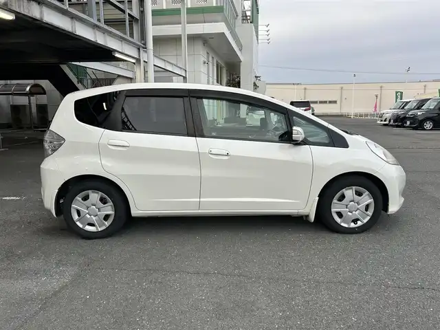 ホンダ フィット ハイブリット スマート セレクション 静岡県 2011(平23)年 12.2万km プレミアムホワイトパール 純正ナビ/ワンセグ/SD/CD/DVD/ETC/クルーズコントロール/ドアバイザー/ウィンカーミラー/純正フロアマット