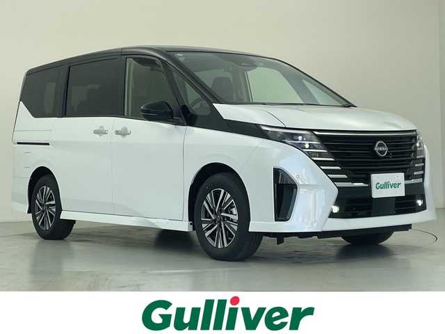 日産 セレナ e－パワー ハイウェイスター V 愛知県 2025(令7)年 0.1千km プリズムホワイト 登録済未使用車　6ｋｍ/12.3インチアドバンスドドライブアシストディスプレイ/・NISSANコネクトナビゲーションシステム/・ビルトインETC2.0/・内蔵式前後ドライブレコーダー/後席専用モニターHDMI NissanConnectナビ付車用/６スピーカー/アラウンドビューモニター/インテリジェントルームミラー/ワイヤレス充電器/ナビリンク機能付きプロパイロット/エマージェンシーブレーキ/ブラインドスポットモニター/車線逸脱警報/横滑り防止/アダプティブLEDヘッドライト/ドライブモードセレクター/Eペダルステップ/電動パーキングブレーキ