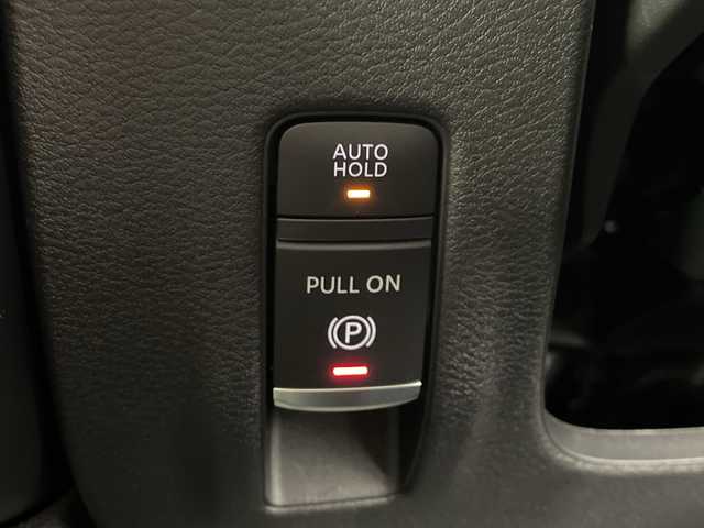 日産 セレナ e－パワー ハイウェイスター V 愛知県 2025(令7)年 0.1千km プリズムホワイト 登録済未使用車　6ｋｍ/12.3インチアドバンスドドライブアシストディスプレイ/・NISSANコネクトナビゲーションシステム/・ビルトインETC2.0/・内蔵式前後ドライブレコーダー/後席専用モニターHDMI NissanConnectナビ付車用/６スピーカー/アラウンドビューモニター/インテリジェントルームミラー/ワイヤレス充電器/ナビリンク機能付きプロパイロット/エマージェンシーブレーキ/ブラインドスポットモニター/車線逸脱警報/横滑り防止/アダプティブLEDヘッドライト/ドライブモードセレクター/Eペダルステップ/電動パーキングブレーキ