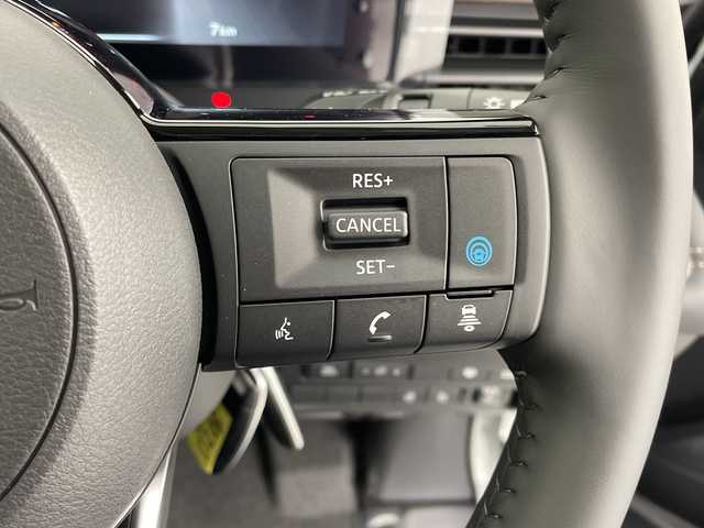 日産 セレナ e－パワー ハイウェイスター V 愛知県 2025(令7)年 0.1千km プリズムホワイト 登録済未使用車　6ｋｍ/12.3インチアドバンスドドライブアシストディスプレイ/・NISSANコネクトナビゲーションシステム/・ビルトインETC2.0/・内蔵式前後ドライブレコーダー/後席専用モニターHDMI NissanConnectナビ付車用/６スピーカー/アラウンドビューモニター/インテリジェントルームミラー/ワイヤレス充電器/ナビリンク機能付きプロパイロット/エマージェンシーブレーキ/ブラインドスポットモニター/車線逸脱警報/横滑り防止/アダプティブLEDヘッドライト/ドライブモードセレクター/Eペダルステップ/電動パーキングブレーキ