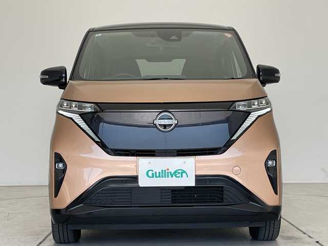 日産 サクラ G 愛知県 2022(令4)年 2.7万km 茶／シルバー プロパイロット/純正8型ディスプレイオーディオナビ/全方位カメラ/レーダークルーズコントロール/シートヒーター/コーナーセンサー/アルミホイール/ETC2.0/レーンキープアシスト/ドライブレコーダー/充電ケーブルあり/衝突軽減システム/フルセグ/Bluetooth/ステアリングスイッチ/スマートキー/プッシュスタート