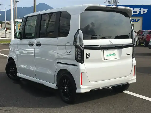 ホンダ ｎ ｂｏｘカスタム L特別仕様車スタイル ブラック 届出済未使用車 ホンダセンシング 電動ドア 22年式 令和4年式 プラチナホワイトパール Id 中古車検索のガリバー