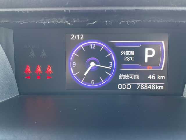 トヨタ ルーミー カスタムG 道東・釧路十勝 2018(平30)年 7.9万km マゼンタベリーマイカM ・ワンオーナー/・寒冷地仕様/・4WD/・純正ナビ/(ラジオ・CD・BT・ワンセグ)/・クルーズコントロール/・スマートアシストIII/・衝突警報機能/・衝突回避支援ブレーキ機能/・誤発進抑制制御機能/・車線逸脱警報機能/・先行車発進お知らせ機能/・アイドリングストップ/・横滑り防止装置/・前席シートヒーター/・ドアミラーヒーター/・純正フロントリップスポイラー/・LEDヘッドライト/・LEDフォグライト/・オートマチックハイビーム