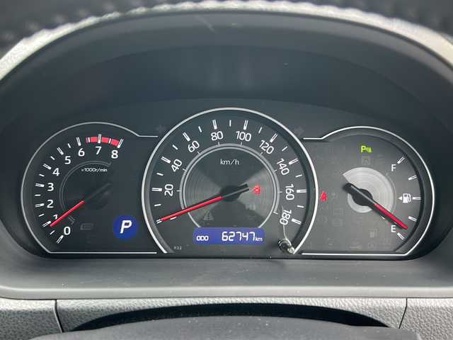 トヨタ ヴォクシー ZS 煌Ⅱ 道北・旭川 2019(平31)年 6.3万km ブラック 4WD/7人乗車/社外メモリナビCN-RE05WD/・フルセグTV/DVD/CD/Bluetooth/両側パワースライドドア/バックカメラ/社外フリップダウンモニター/ETC/トヨタセーフティセンス/・プリクラッシュセーフティシステム/・レーンディパーチャーアラート/・オートマチックハイビーム/・先行車発進告知機能/革巻ステアリング/横滑り防止/スマートキー/ドライブレコーダー/ウィンカーミラー/保証書/取説