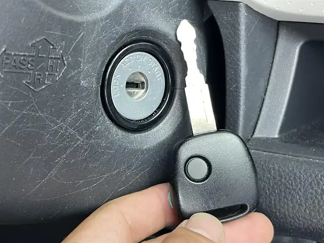 日産 モコ S FOUR 群馬県 2011(平23)年 9.9万km アーバンブラウン ４ＷＤ　純正ナビ　ワンセグＴＶ　Ｂｌｕｅｔｏｏｔｈ　ＥＴＣ　運転席シートヒーター　ヘッドライトレベライザー　電動格納ドアミラー　純正フロアマット　エアコン　リモコンキー　スペアキー　禁煙車