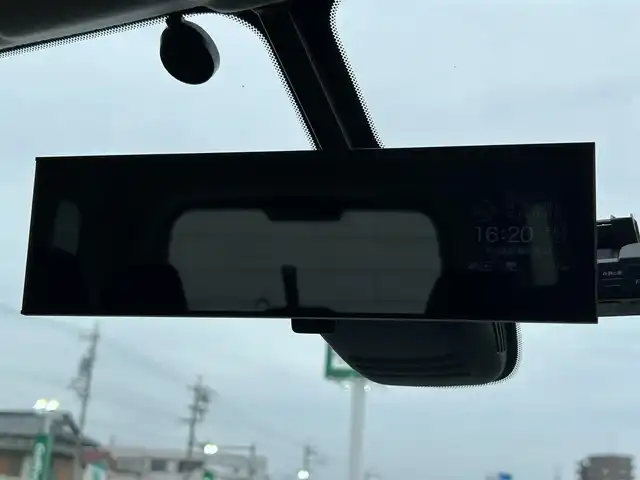 日産 セレナ ハイウェイスター 静岡県 2017(平29)年 6.7万km ブリリアントホワイトパール 純正９型ナビ/（AM/FM/CD/DVD/BT）/フルセグTV/アラウンドビューモニター/バックカメラ /クルーズコントロール/純正フリップダウンモニター/ETC2.0/両側パワースラウドドア/社外ドライブレコーダー/エマージェンシーブレーキ/レーンキープアシスト/横滑り防止装置/スマートキー/プッシュスタート/LEDヘッドライト/純正１６インチアルミホイール/取り扱い説明書/保証書
