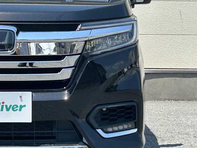 ホンダ ステップワゴン スパーダ ハイブリッド G ホンダセンシング 茨城県 2018(平30)年 7.8万km プレミアムスパークルブラックパール 純正９インチナビ/・フルセグTV/・Bluetooth接続/・DVD再生機能/バックカメラ/後部座席モニター/クルーズコントロール/ホンダセンシング/ビルトインETC/前方ドライブレコーダー/３列シート/両側パワースライドドア/LEDオートライト/純正１６インチアルミホイール/純正フロアマット/USB入力端子