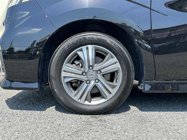 ホンダ ステップワゴン スパーダ ハイブリッド G ホンダセンシング 茨城県 2018(平30)年 7.8万km プレミアムスパークルブラックパール 純正９インチナビ/・フルセグTV/・Bluetooth接続/・DVD再生機能/バックカメラ/後部座席モニター/クルーズコントロール/ホンダセンシング/ビルトインETC/前方ドライブレコーダー/３列シート/両側パワースライドドア/LEDオートライト/純正１６インチアルミホイール/純正フロアマット/USB入力端子