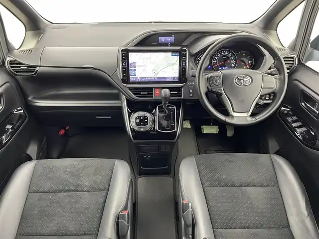 トヨタ ヴォクシー ZS 煌Ⅲ 宮城県 2021(令3)年 5.5万km ブラック アルパイン１１型ナビ　/両側パワースライドドア　/プリクラッシュセーフティ　/レーンディパーチャーアラート　/オートマチックハイビーム　/クリアランスソナー　/クルーズコントロール/ＥＴＣ　/バックカメラ　/ハーフレザー　/ＬＥＤヘッドランプ/後席オートエアコン/充電用USBポート/純正16インチAW/禁煙