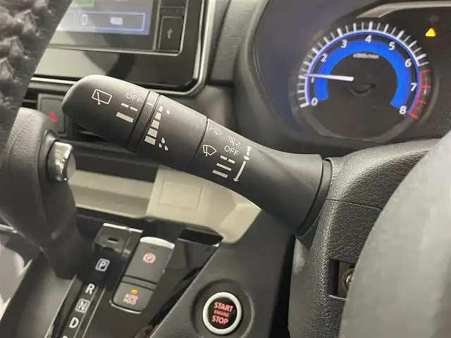 三菱 デリカミニ T プレミアム 滋賀県 2023(令5)年 0.7万km 緑Ⅱ 純正9インチディスプレイオーディオ/【Bluetooth.Applecarplay.HDMI】/全方位カメラ/衝突軽減ブレーキ/マイパイロット/デジタルインナーミラー/両側電動スライドドア/ハーフレザーシート/パドルシフト/前席シートヒーター/ステアリングヒーター/電子パーキング/オートブレーキホールド/オートライト/オートハイビーム/LEDヘッドライト/ETC/ステアリングスイッチ/スマートキー/スペアキー