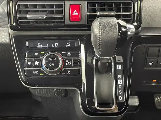 ダイハツ タント カスタム RS セレクション 大分県 2020(令2)年 5.7万km ブラックマイカメタリック 社外ナビ（AVIC-RW810）/Bluetooth/CD/DVD/フルセグ/両側パワースライドドア/バックカメラ/純正フロアマット/シートヒーター/ベンチシート/ステアリングスイッチ/革巻ステアリング/ドアバイザー/コーナーセンサー/レーンキープアシスト/アイドリングストップ/オートライト/LED/ドライブレコーダー