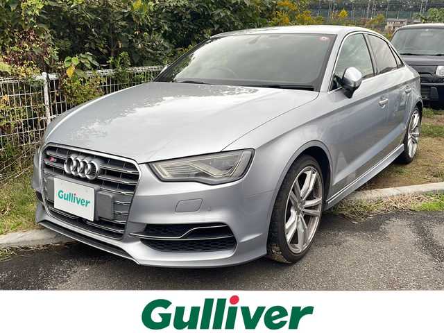 アウディ Ｓ３ セダン 岐阜県 2014(平26)年 8.7万km シルバー 純正ナビ/前席シートヒーター/前席パワーシート/黒革シート/クルーズコントロール/アイドリングストップ/電子パーキング/プッシュスタート/パドルシフト