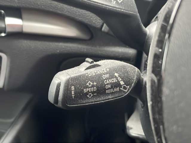 アウディ Ｓ３ セダン 岐阜県 2014(平26)年 8.7万km シルバー 純正ナビ/前席シートヒーター/前席パワーシート/黒革シート/クルーズコントロール/アイドリングストップ/電子パーキング/プッシュスタート/パドルシフト