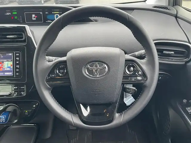 トヨタ プリウス A 静岡県 2019(令1)年 6.1万km ホワイトパールクリスタルシャイン 純正ナビ/・フルセグTV/・Bluetooth接続/・DVD再生/トヨタセーフティーセンス/HUD/パークアシスト/追従クルコン/モデリスタエアロ（F/S/R）/前後コーナーセンサー/プッシュスタート/スマートキー/スペアキー/D席パワーシート/LEDオートライト/オートハイビーム/ドラレコ/ビルトインETC2.0/取扱説明書