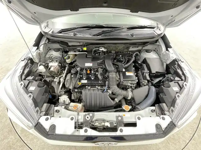 トヨタ ライズ Z 千葉県 2022(令4)年 1.2万km シャイニングホワイトパール 禁煙車/スマートアシスト/・衝突警報機能/・衝突回避支援ブレーキ機能/・標識認識機能/・先行車発進お知らせ機能/・全車速追従機能付ACC/・レーンキープコントロール/・車線逸脱警報機能/・車線逸脱抑制制御機能/・ふらつき警報/・路側逸脱警報/・BSM/・オートハイビーム/社外9インチナビ/CD/DVD/Bluetooth/フルセグ/アラウンドビューモニター/レーダークルーズコントロール/LEDオートライト/シートヒーター/純正17インチアルミホイール/オートエアコン/プッシュスタート/スマートキー