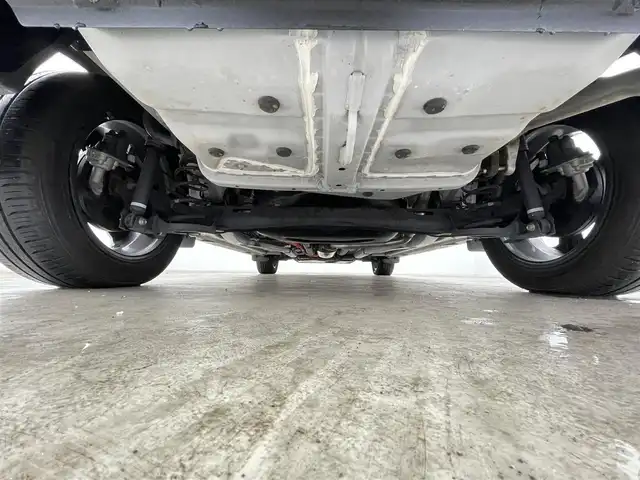 トヨタ ライズ Z 千葉県 2022(令4)年 1.2万km シャイニングホワイトパール 禁煙車/スマートアシスト/・衝突警報機能/・衝突回避支援ブレーキ機能/・標識認識機能/・先行車発進お知らせ機能/・全車速追従機能付ACC/・レーンキープコントロール/・車線逸脱警報機能/・車線逸脱抑制制御機能/・ふらつき警報/・路側逸脱警報/・BSM/・オートハイビーム/社外9インチナビ/CD/DVD/Bluetooth/フルセグ/アラウンドビューモニター/レーダークルーズコントロール/LEDオートライト/シートヒーター/純正17インチアルミホイール/オートエアコン/プッシュスタート/スマートキー