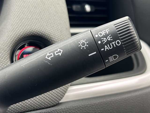 ホンダ フィット クロスター 宮城県 2020(令2)年 2.2万km サーフブルー 純正ナビ/(AM/FM/TV/iPod/SD/USB/BT/AUX/CD/DVD)/バックカメラ/レーダークルーズコントロール/プッシュスタート/スマートキー/オートライト/LEDヘッドライト/ヘッドライトレベライザー/ドアバイザー/純正フロアマット/純正16インチアルミホイール