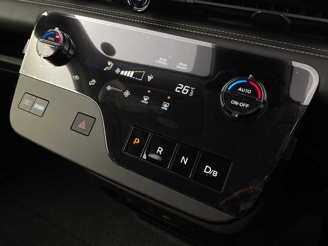 日産 セレナ e－パワー ハイウェイスター V 愛知県 2025(令7)年 0.1千km プリズムホワイト 純正12.3インチナビ/【Bluetooth/フルセグTV/AppleCarPlay/AM/FM】/純正後席モニター/全方位カメラ/両側パワースライドドア/ハンズフリースライドドア/衝突被害軽減ブレーキ/レーンアシスト/ブラインドスポットモニター/コーナーセンサー/レーダークルーズコントロール/置くだけ充電/ドライブモード切替/ETC2.0/前後ドライブレコーダー/サンシェード/HDMI/スマートキー/プッシュスタート/ステアリングスイッチ/LEDオートライト/オートマチックハイビーム/電動格納ミラー/純正16インチアルミホイール