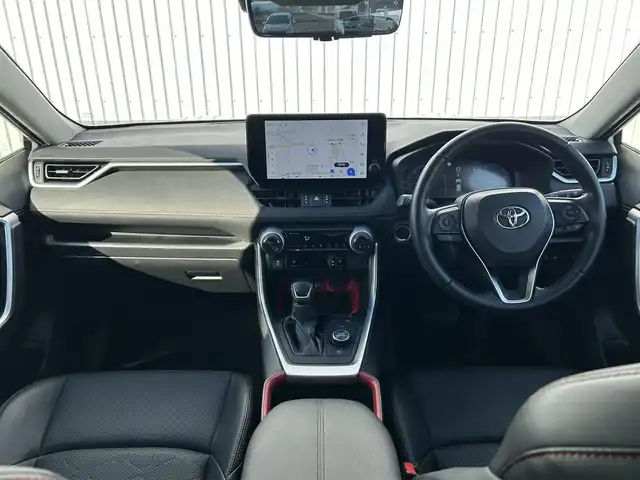 トヨタ ＲＡＶ４ HV アドベンチャー オフロードPKGⅡ 福岡県 2023(令5)年 1.7万km スーパーホワイトⅡ トヨタセーフティセンス/PCS/LTA/PKSB/RCTA/クリアランスソナー/純正10.5インチディスプレイオーディオナビ/フルセグ/BT/AM/FM/Miracast/パノラミックビューモニター/BSM/ハンズフリーパワーバックドア/レーダークルーズコントロール/前席シートヒーター/ベンチレーション/D席メモリー付パワーシート/ステアリングヒーター/オートハイビーム/LEDオートライト/フォグランプ/ビルトインETC2.0/電動パーキング/ブレーキホールド/ルーフレール/革巻きステアリング/純正AW/テレビキャンセラー/スペアキー1本