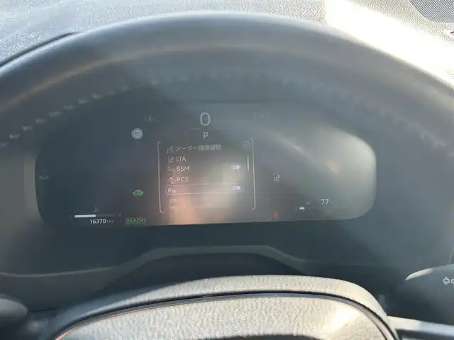 トヨタ ＲＡＶ４ HV アドベンチャー オフロードPKGⅡ 福岡県 2023(令5)年 1.7万km スーパーホワイトⅡ トヨタセーフティセンス/PCS/LTA/PKSB/RCTA/クリアランスソナー/純正10.5インチディスプレイオーディオナビ/フルセグ/BT/AM/FM/Miracast/パノラミックビューモニター/BSM/ハンズフリーパワーバックドア/レーダークルーズコントロール/前席シートヒーター/ベンチレーション/D席メモリー付パワーシート/ステアリングヒーター/オートハイビーム/LEDオートライト/フォグランプ/ビルトインETC2.0/電動パーキング/ブレーキホールド/ルーフレール/革巻きステアリング/純正AW/テレビキャンセラー/スペアキー1本