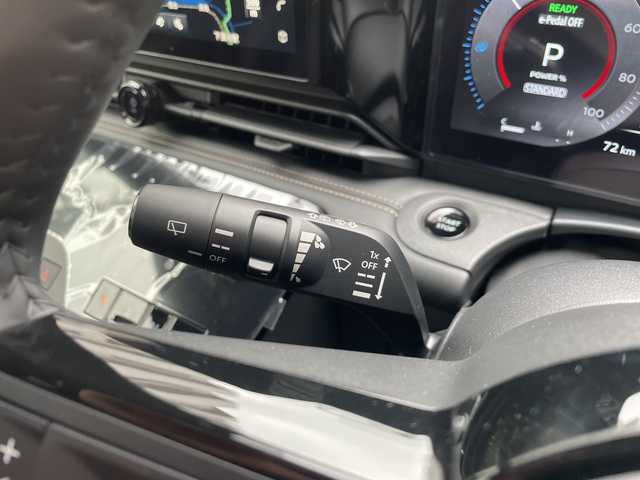 日産 セレナ e－パワー ハイウェイスター V 広島県 2025(令7)年 0.1千km ダイヤモンドブラック 登録済未使用車/登録時71ｋｍ/寒冷地仕様/・シートヒーター/・ステアリングヒーター/AC100V1500W電源/エマージェンシーブレーキ/車線逸脱警報/プロパイロット/ふらつき警報/踏み間違え防止/標識認識/先行車発進告知/コーナーセンサー/BSW/インテリジェントルームミラー/純正コネクティッドナビ/・フルセグ/Bluetooth/スマホ連携/HDMI/アラウンドビューモニター/ドライブレコーダー/ワイヤレス充電/ハンズフリー両側パワースライドドア/革巻きステアリング/LEDヘッドライト/フォグランプ/オートライト/電動パーキングブレーキ/オートホールド/スマートキー/プッシュスタート/スペアキー/ETC２．０/純正１６インチアルミホイール