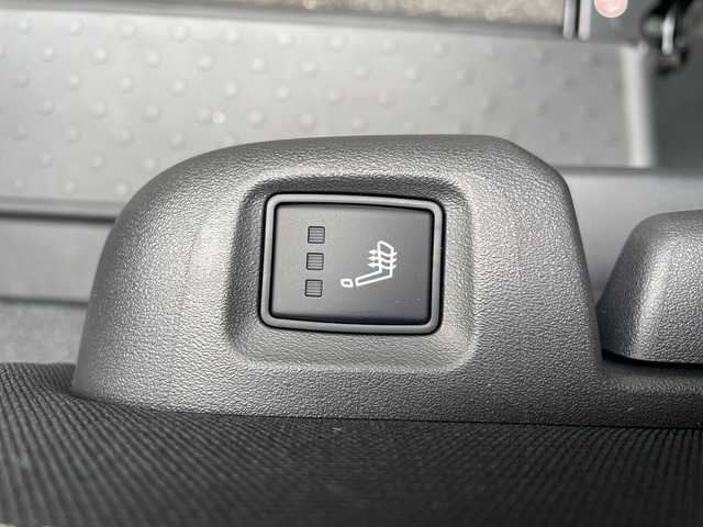 日産 セレナ e－パワー ハイウェイスター V 広島県 2025(令7)年 0.1千km ダイヤモンドブラック 登録済未使用車/登録時71ｋｍ/寒冷地仕様/・シートヒーター/・ステアリングヒーター/AC100V1500W電源/エマージェンシーブレーキ/車線逸脱警報/プロパイロット/ふらつき警報/踏み間違え防止/標識認識/先行車発進告知/コーナーセンサー/BSW/インテリジェントルームミラー/純正コネクティッドナビ/・フルセグ/Bluetooth/スマホ連携/HDMI/アラウンドビューモニター/ドライブレコーダー/ワイヤレス充電/ハンズフリー両側パワースライドドア/革巻きステアリング/LEDヘッドライト/フォグランプ/オートライト/電動パーキングブレーキ/オートホールド/スマートキー/プッシュスタート/スペアキー/ETC２．０/純正１６インチアルミホイール