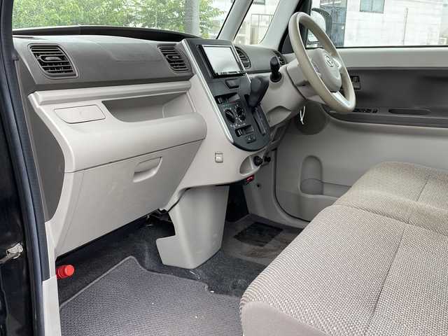 ダイハツ タント L SA Ⅲ 新潟県 2018(平30)年 5.7万km ブラックマイカメタリック 4WD/社外メモリナビ(AVIC-RZ501)/CD/DVD/BT/ETC/衝突被害軽減ブレーキ/レーンキープアシスト/ベンチシート/運転席シートヒーター /リモコンキー /オートハイビーム