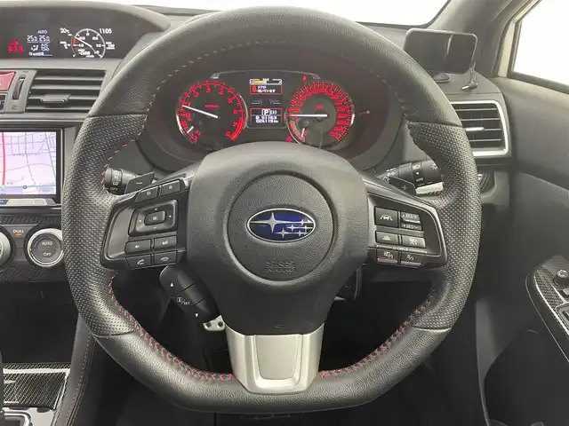 スバル ＷＲＸ Ｓ４ 2．0GT‐S アイサイト 富山県 2017(平29)年 2.6万km クリスタルホワイトP 純正ナビ（AM/FM/DVD/BT/フルセグ）/バックカメラ/ETC/レザーシート/D/N席パワーシート/D席メモリシート/シートヒーター/ブラインドスポットモニター/衝突被害軽減システム/レーダークルーズコントロール/レーンキープアシスト/コーナーセンサー/横滑り防止装置/オートLEDライト/STIブラック塗装アルミホイール/純正フロアマット/STIスポイラー（F/S/R）/ビルシュテイン製ダンパー/革巻きステアリング/ステアリングスイッチ/パドルシフト/スマートキー/スペアキー