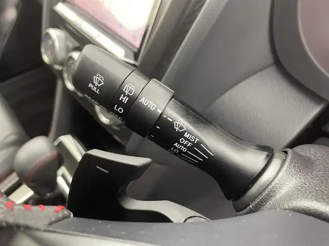 スバル ＷＲＸ Ｓ４ 2．0GT‐S アイサイト 富山県 2017(平29)年 2.6万km クリスタルホワイトP 純正ナビ（AM/FM/DVD/BT/フルセグ）/バックカメラ/ETC/レザーシート/D/N席パワーシート/D席メモリシート/シートヒーター/ブラインドスポットモニター/衝突被害軽減システム/レーダークルーズコントロール/レーンキープアシスト/コーナーセンサー/横滑り防止装置/オートLEDライト/STIブラック塗装アルミホイール/純正フロアマット/STIスポイラー（F/S/R）/ビルシュテイン製ダンパー/革巻きステアリング/ステアリングスイッチ/パドルシフト/スマートキー/スペアキー
