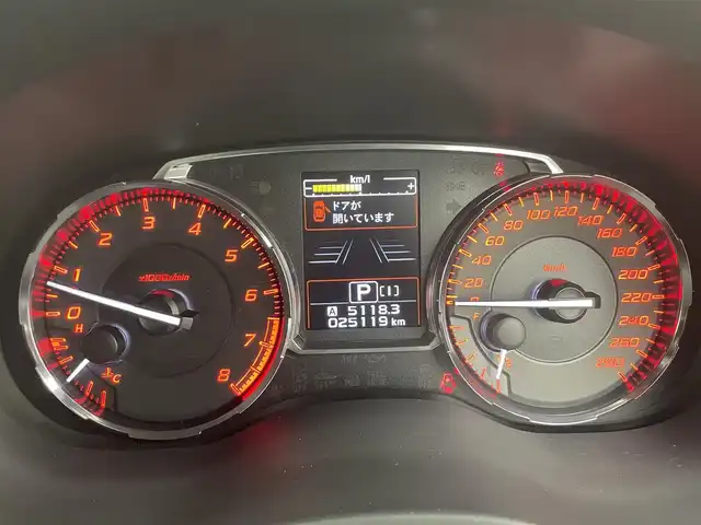 スバル ＷＲＸ Ｓ４ 2．0GT‐S アイサイト 富山県 2017(平29)年 2.6万km クリスタルホワイトP 純正ナビ（AM/FM/DVD/BT/フルセグ）/バックカメラ/ETC/レザーシート/D/N席パワーシート/D席メモリシート/シートヒーター/ブラインドスポットモニター/衝突被害軽減システム/レーダークルーズコントロール/レーンキープアシスト/コーナーセンサー/横滑り防止装置/オートLEDライト/STIブラック塗装アルミホイール/純正フロアマット/STIスポイラー（F/S/R）/ビルシュテイン製ダンパー/革巻きステアリング/ステアリングスイッチ/パドルシフト/スマートキー/スペアキー