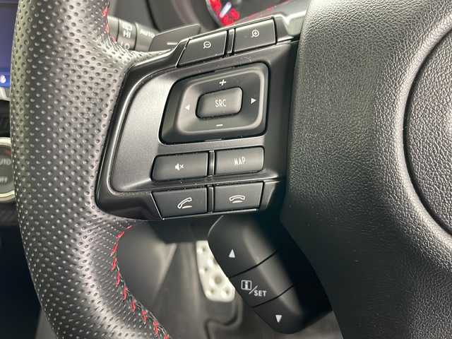 スバル ＷＲＸ Ｓ４ 2．0GT‐S アイサイト 道央・札幌 2017(平29)年 2.6万km クリスタルホワイトP ・４WD/・社外ナビ(TV&BT&DVD&CD録&USB)/・バックカメラ/・左サイドカメラ/・アイサイトVerIII/・ブラインドスポットモニター/・横滑り防止/・社外ETC/・レザーシート/・前席シートヒーター&パワーシート/・純正F・S・Rスポイラー/・パドルシフト/・ドアミラーヒーター/・フロントワイパーデアイサー/・オートライト/・オートマチックハイビーム/・LEDヘッドライト/・スマートキー/・スペアキー